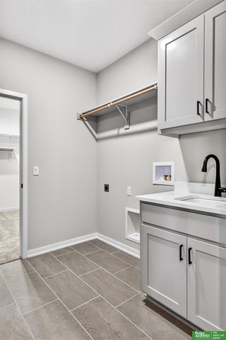 5614 N 199th Street, Elkhorn, NE 68022
