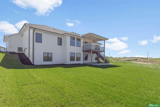 5614 N 199th Street, Elkhorn, NE 68022