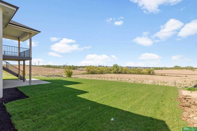 5614 N 199th Street, Elkhorn, NE 68022