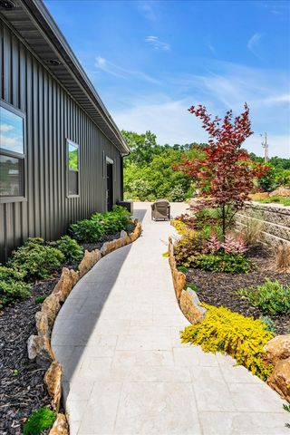 2896 Fly Rd, Santa Fe, TN 38482