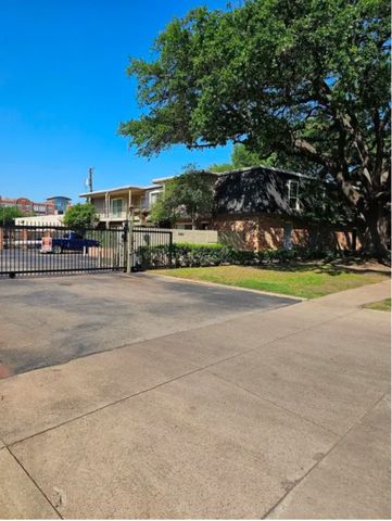 5303 Fleetwood Oaks Avenue 278, Dallas, TX 75235