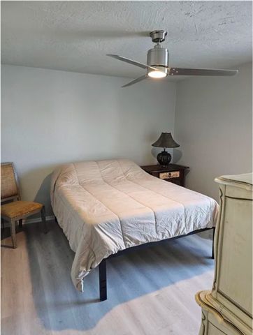 5303 Fleetwood Oaks Avenue 278, Dallas, TX 75235