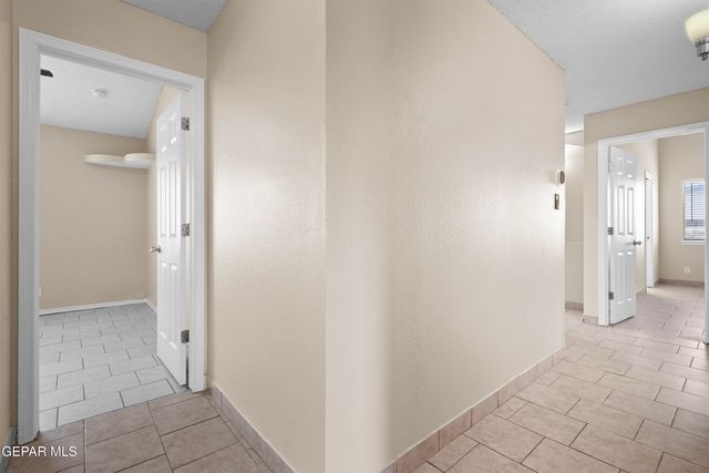 513 Cactus Crossing Drive, Horizon City, TX 79928