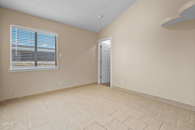 513 Cactus Crossing Drive, Horizon City, TX 79928