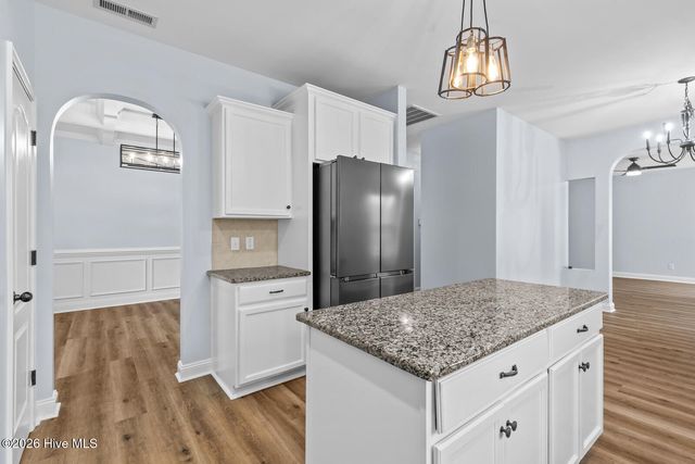 404 Canvasback Lane, Sneads Ferry, NC 28460