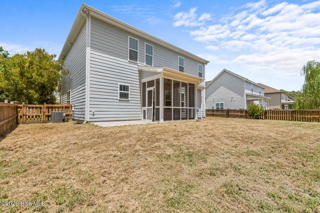 404 Canvasback Lane, Sneads Ferry, NC 28460