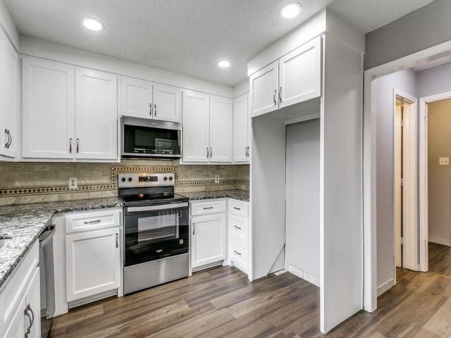 1505 Briarcrest Drive, Grapevine, TX 76051