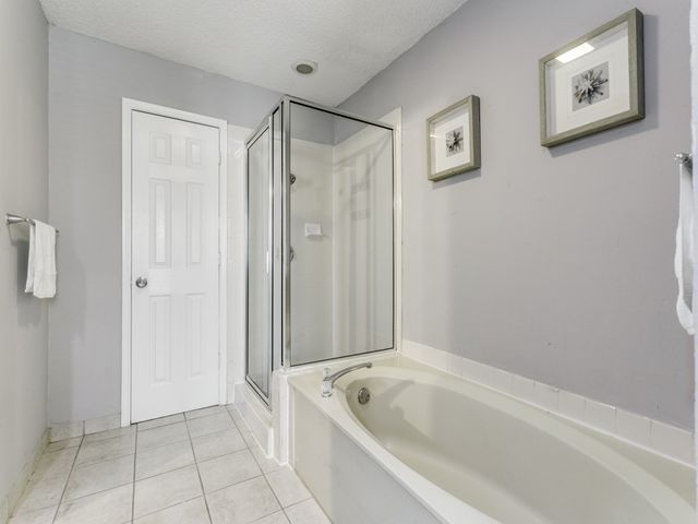 1505 Briarcrest Drive, Grapevine, TX 76051