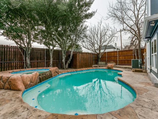 1505 Briarcrest Drive, Grapevine, TX 76051