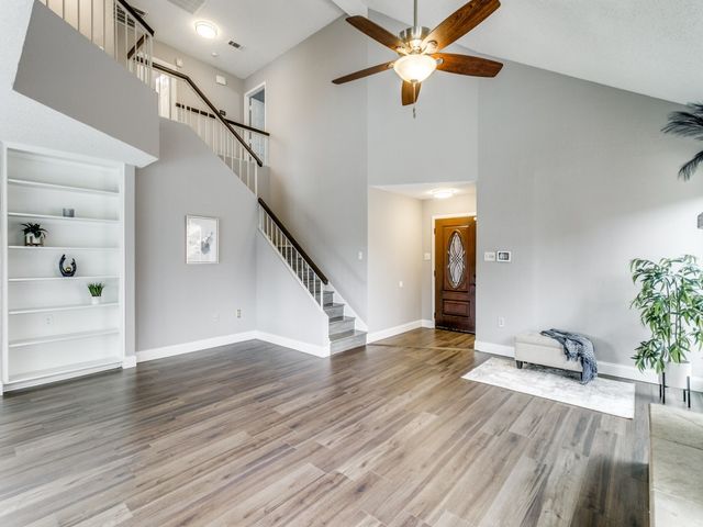 1505 Briarcrest Drive, Grapevine, TX 76051