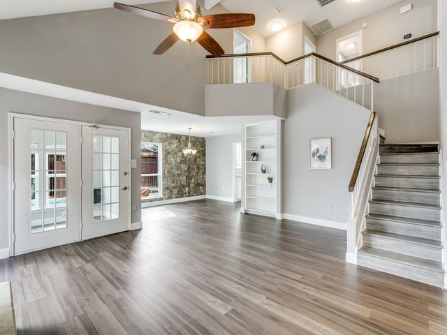 1505 Briarcrest Drive, Grapevine, TX 76051