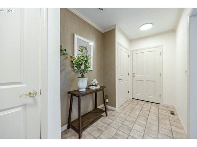 2650 BOWMONT Dr, Eugene, OR 97405