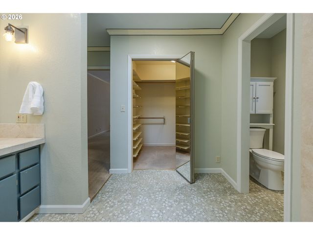 2650 BOWMONT Dr, Eugene, OR 97405