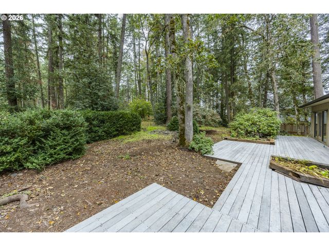 2650 BOWMONT Dr, Eugene, OR 97405
