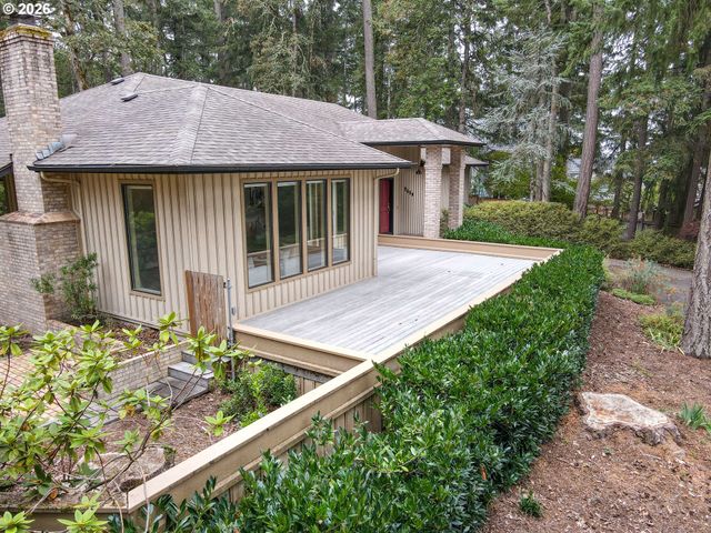 2650 BOWMONT Dr, Eugene, OR 97405