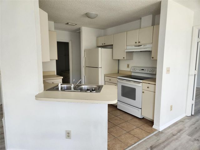 9522 ACE ROAD B, Englewood, FL 34224