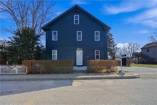 27 Barney Street, Warren, RI 02885