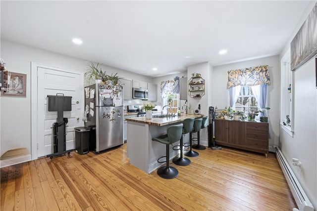 27 Barney Street, Warren, RI 02885