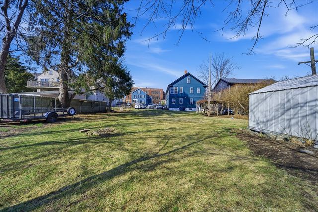 27 Barney Street, Warren, RI 02885