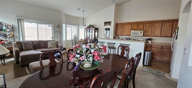 704 Fiesta Del Rey Avenue, North Las Vegas, NV 89081