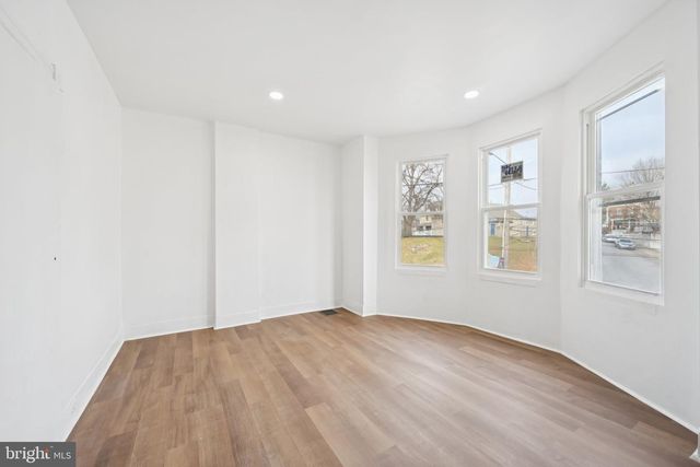 704 MAIN ST, Darby, PA 19023