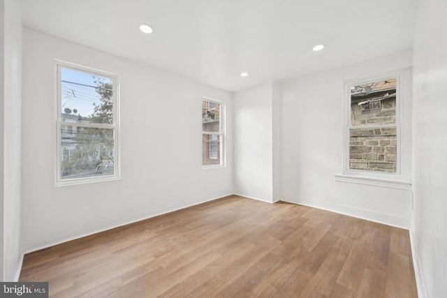 704 MAIN ST, Darby, PA 19023