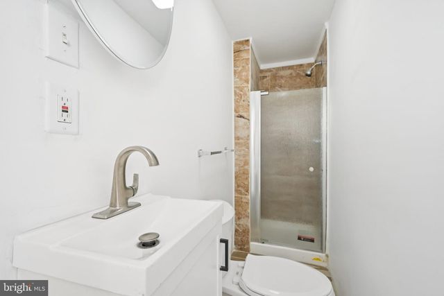 704 MAIN ST, Darby, PA 19023