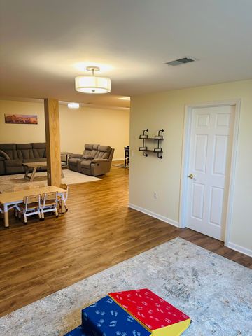 133 Bingham Drive, Brooklyn, MI 49230