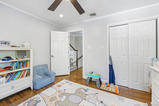 2821 Colonial Avenue, Merrick, NY 11566