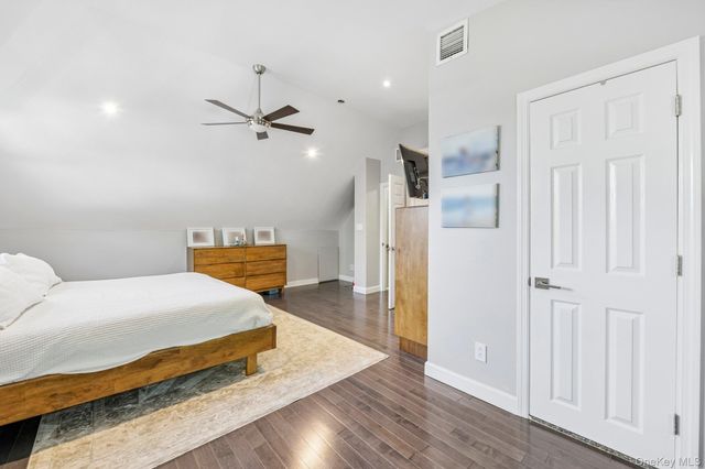 2821 Colonial Avenue, Merrick, NY 11566