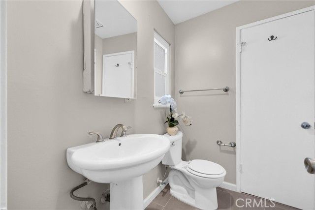 1204 Hillside, Pomona, CA 91768