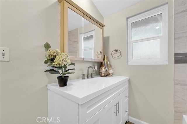 1204 Hillside, Pomona, CA 91768