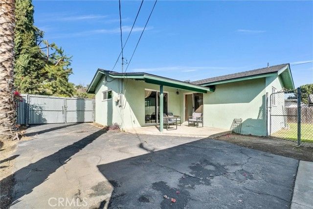 1204 Hillside, Pomona, CA 91768