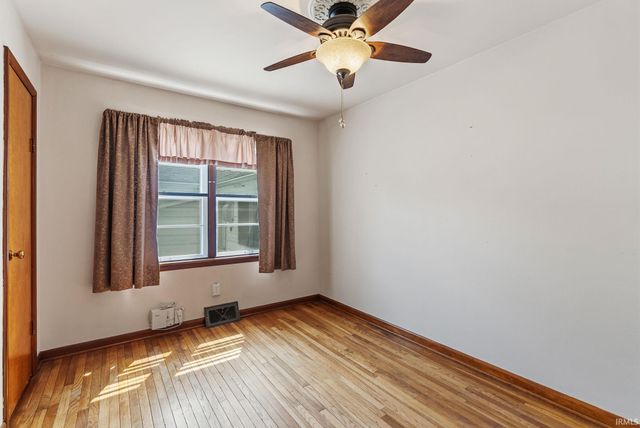 292 Rose Avenue, New Haven, IN 46774