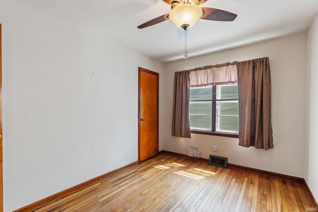 292 Rose Avenue, New Haven, IN 46774