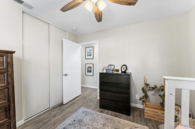 312 Folsom Dr, Vacaville, CA 95687