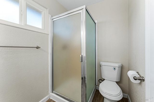 312 Folsom Dr, Vacaville, CA 95687