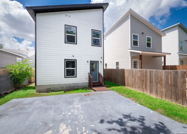 547 Belmont, San Antonio, TX 78202