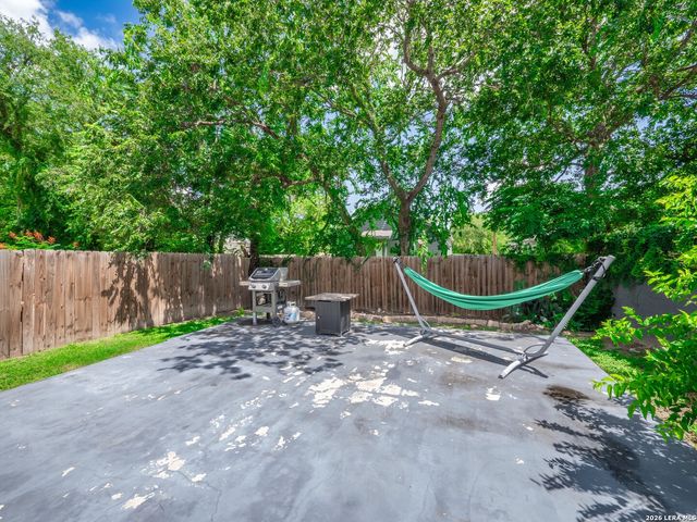 547 Belmont, San Antonio, TX 78202