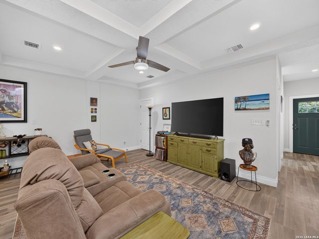 547 Belmont, San Antonio, TX 78202