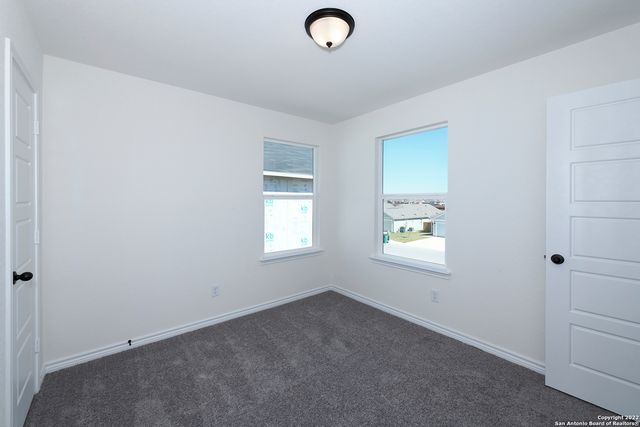 6511 RUNAWAY ROW, Converse, TX 78109