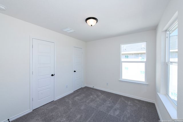 6511 RUNAWAY ROW, Converse, TX 78109