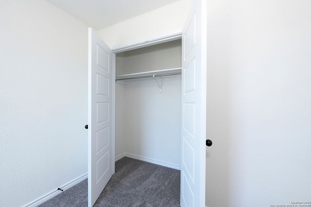 6511 RUNAWAY ROW, Converse, TX 78109