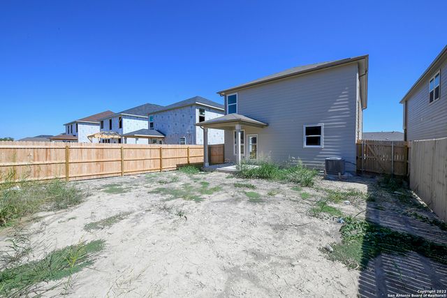 6511 RUNAWAY ROW, Converse, TX 78109