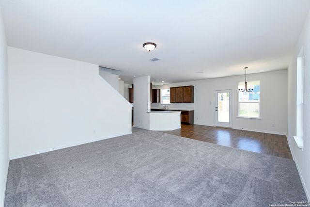 6511 RUNAWAY ROW, Converse, TX 78109