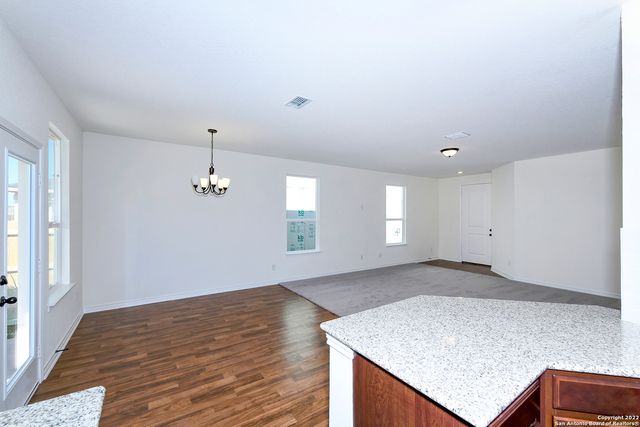 6511 RUNAWAY ROW, Converse, TX 78109