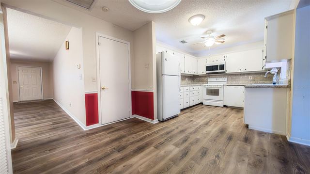 9357 SW 82ND TERRACE C, Ocala, FL 34481