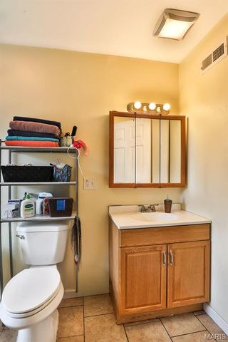4420 Sexauer Avenue, St Louis, MO 63115