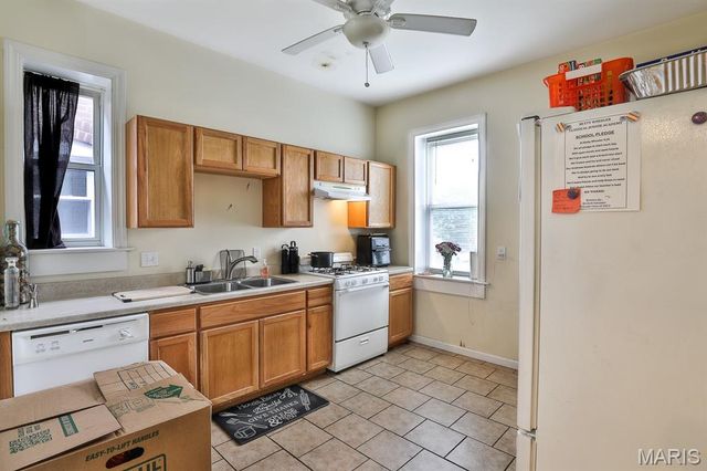 4420 Sexauer Avenue, St Louis, MO 63115