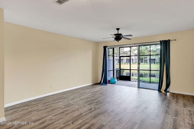 7518 RED CRANE Lane, Jacksonville, FL 32256